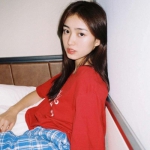 8张高清好看的个性女生头像，氛围感拉满