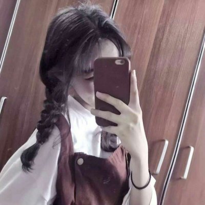 想找潮酷个性女生头像？这17张高清图直接拿捏氛围感