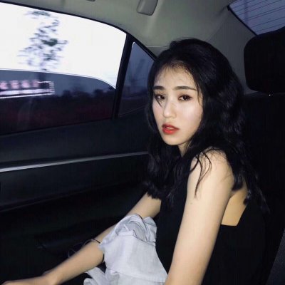 QQ伤感女生颓废头像合集 19张高清时尚素材来啦