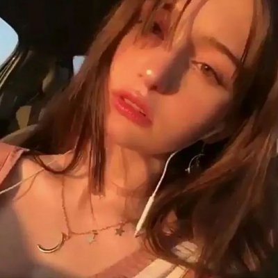 20张高清有范的欧美女生个性头像 快来挑