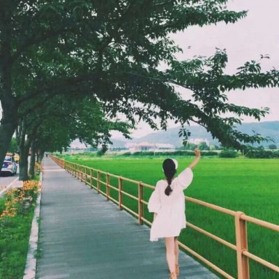 15张高清好看的绿色系女生头像合集
