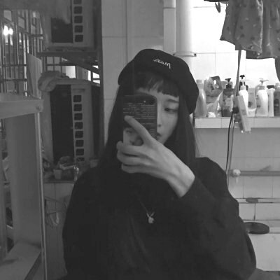 19张高清黑白丧系真人女生头像合集
