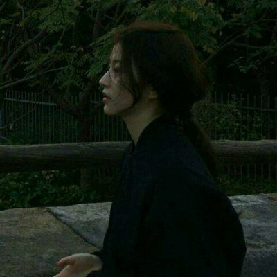 28张霸气冷傲叛逆女生头像 高清超拽风格直接拿捏
