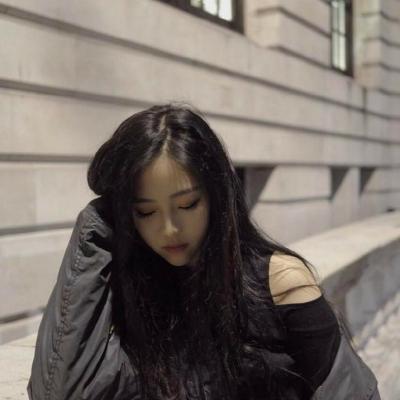 20张高清女生高冷伤感QQ头像 氛围感拉满