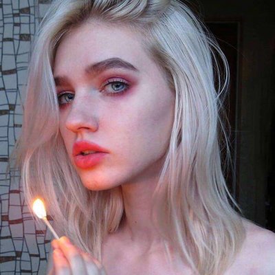 21张高清好看的QQ个性欧美女生头像合集