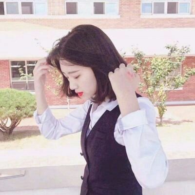 94张高清短发美女微信头像 好看又好挑的合集来啦
