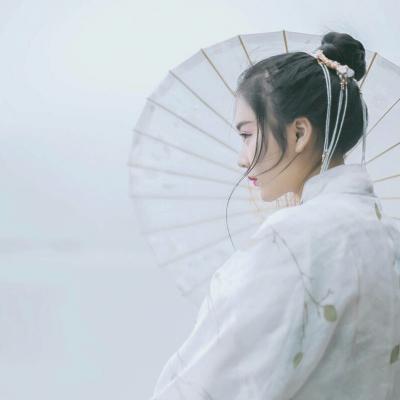 23张安静治愈的古风女生头像 高清氛围感拉满