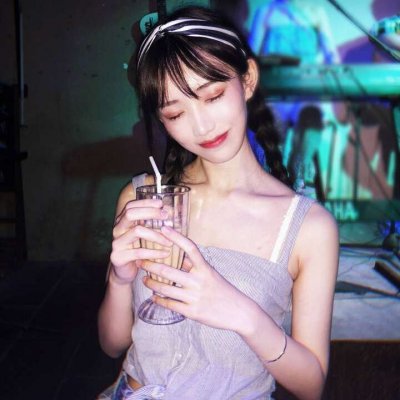 34张高清女生阳光可爱QQ头像，快换上变元气少女