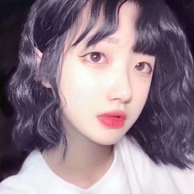 又酷又美的短发女生头像合集 20张氛围感拉满