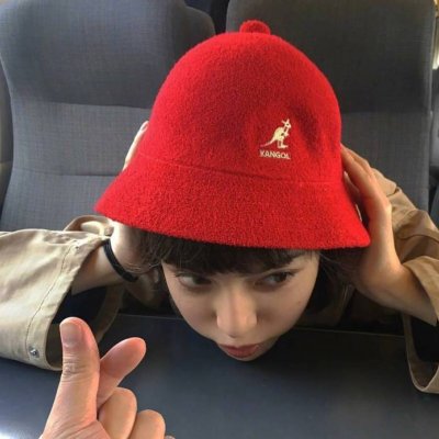 18岁真人女生头像来啦！8张高清可爱的真实感头像合集