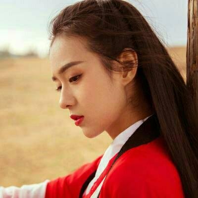 20张高清好看的唯美古风女生头像合集