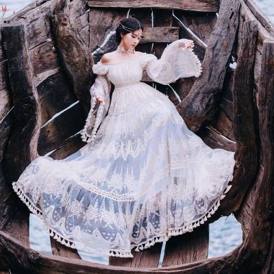 28张白裙女生唯美微信头像 高清好看直接用