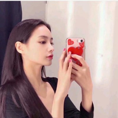 12张高清唯美女生头像 每一张都让人一眼心动