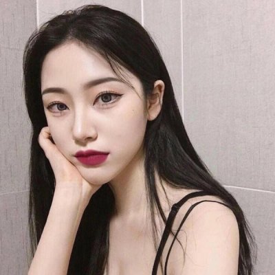 12张高清唯美女生头像 每一张都让人一眼心动