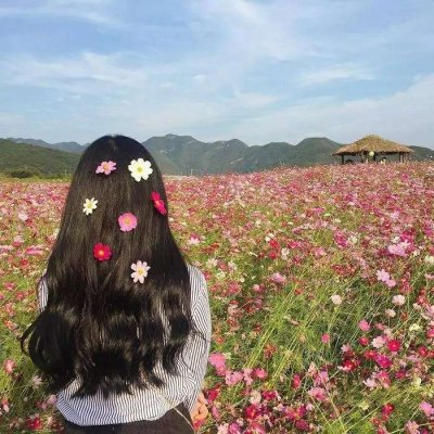 18张氛围感拉满的气质背影女头像 高清无水印可直接用