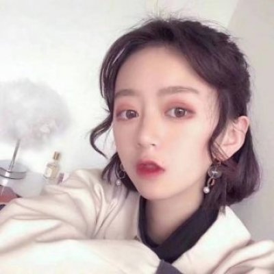 15张高清可爱女生人物头像 快存起来当头像