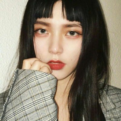 24张高清高傲感欧美范女生头像 适配微信头像超好看