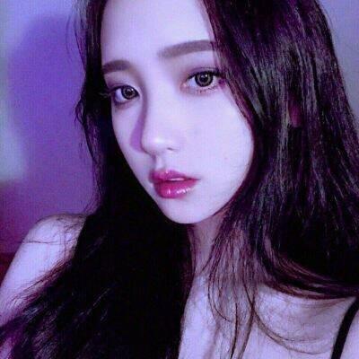 36张高清紫色真人女生头像 氛围感拉满的唯美梦幻款