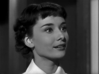 奥黛丽·赫本的优雅永不过时