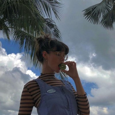 女生英伦风头像合集 30张高清气质款头像分享