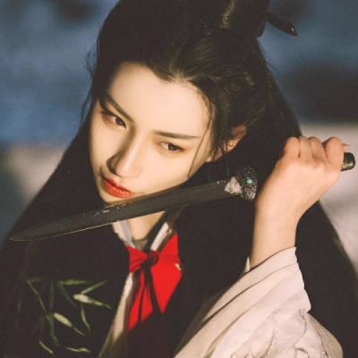 23张安静治愈的古风女生头像 高清氛围感拉满