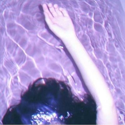 13张超好看的紫色系女生头像合集