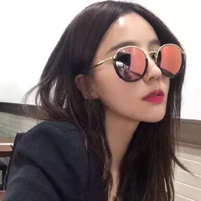 戴墨镜女生微信头像合集 11张高清无水印素材