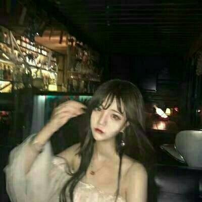 19张高清颓废感非主流女生QQ头像合集