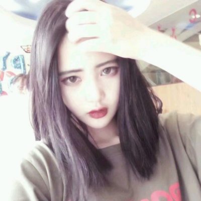 12张高清唯美女生头像 每一张都让人一眼心动