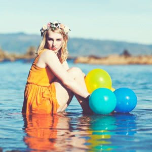 女生颓废情绪头像合集 13张高清氛围感女生头像