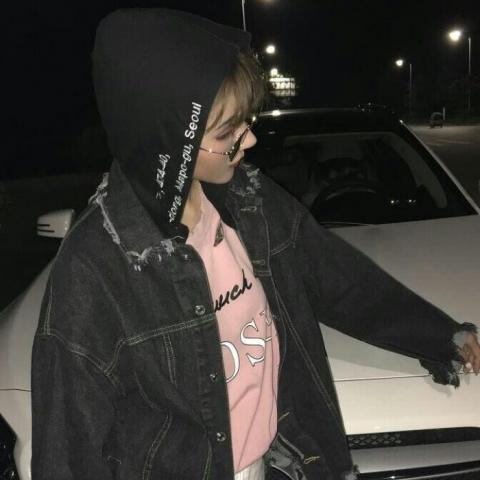 24张超拽霸气女生QQ头像 高清有范直接用