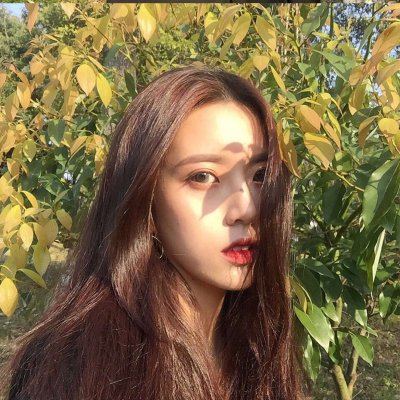 23张高清有个性的魅力女生头像合集