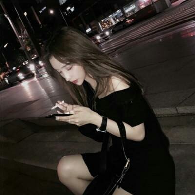 25张高清好看的非主流黑暗系女生头像合集