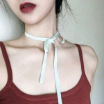 微博热门部位女头！24张高清性感女生微信头像合集