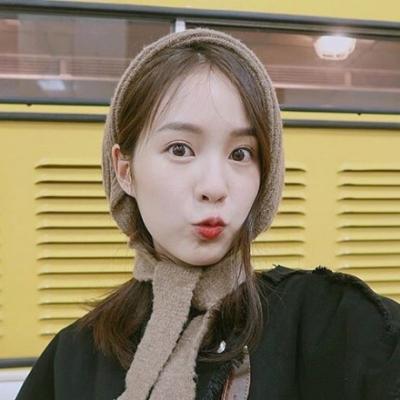 20张高清甜蜜可爱搞怪女生头像合集