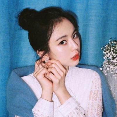 17张高清小清新风格丸子头女生头像合集