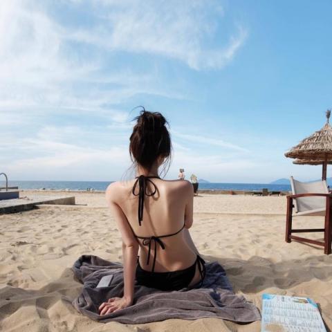 20张高清好看的微信美女时尚背影头像合集