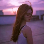 18张高清长发清纯女生头像 氛围感拉满的唯美头像合集