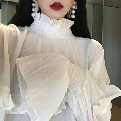 女生红唇性感微信头像 10张高清图合集