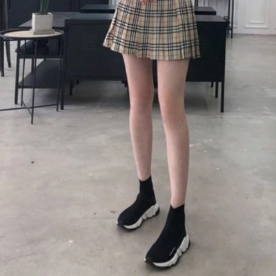 8张高清性感长腿部位女头 女生头像合集来了