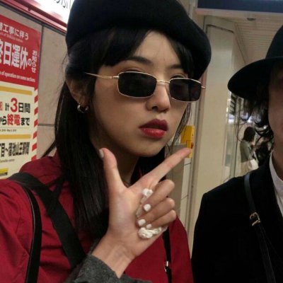 36张霸气拽姐感网图女生头像 高冷又好看