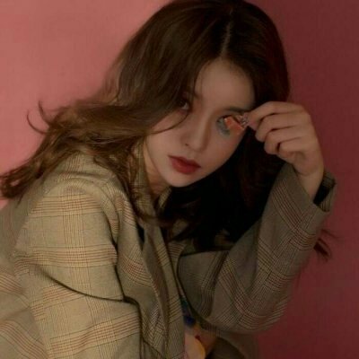 10张高清好看的欧美风女生头像合集