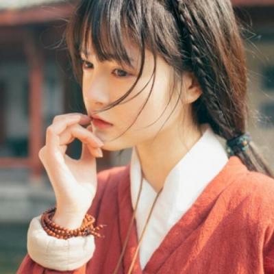 24张高清唯美意境女生QQ头像 氛围感拉满的女头合集