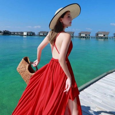 女生海边露背微信头像 19张高清气质款合集