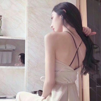 36张高清女生学生制服领带头像 主打身体部位视角