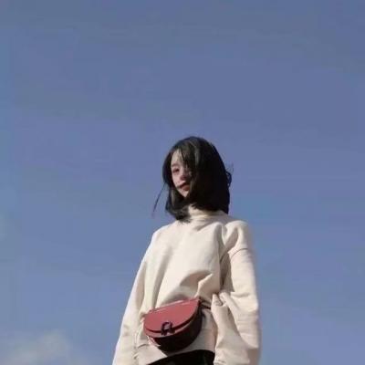 12张高清蓝色系女生头像 氛围感拉满超有意境