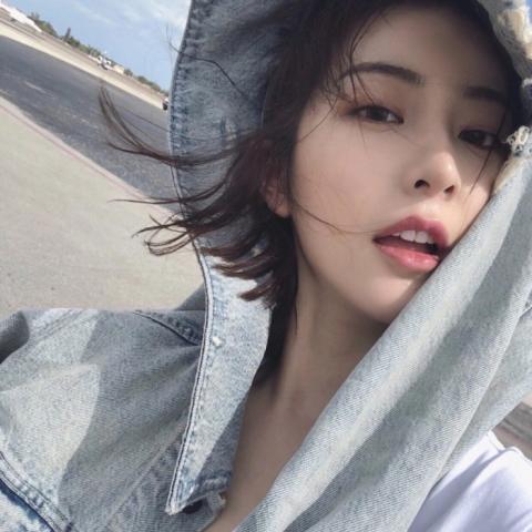 21张高清小清新风格女生唯美头像合集