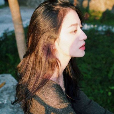21张高清氛围感女生头像 氛围感拉满的意境女头合集