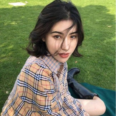 35张高清真人美女微信头像 好看的女生头像合集