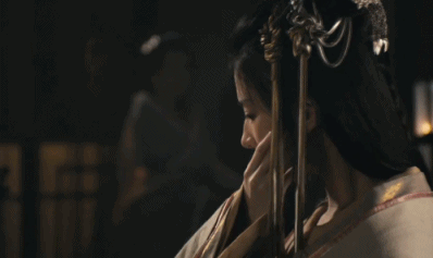 古装电影里那些让人一眼万年的回眸镜头